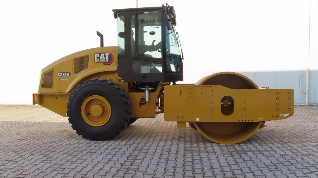 Caterpillar CS74B - Compactador: foto 1 Caterpillar CS74B - Compactador: foto 1