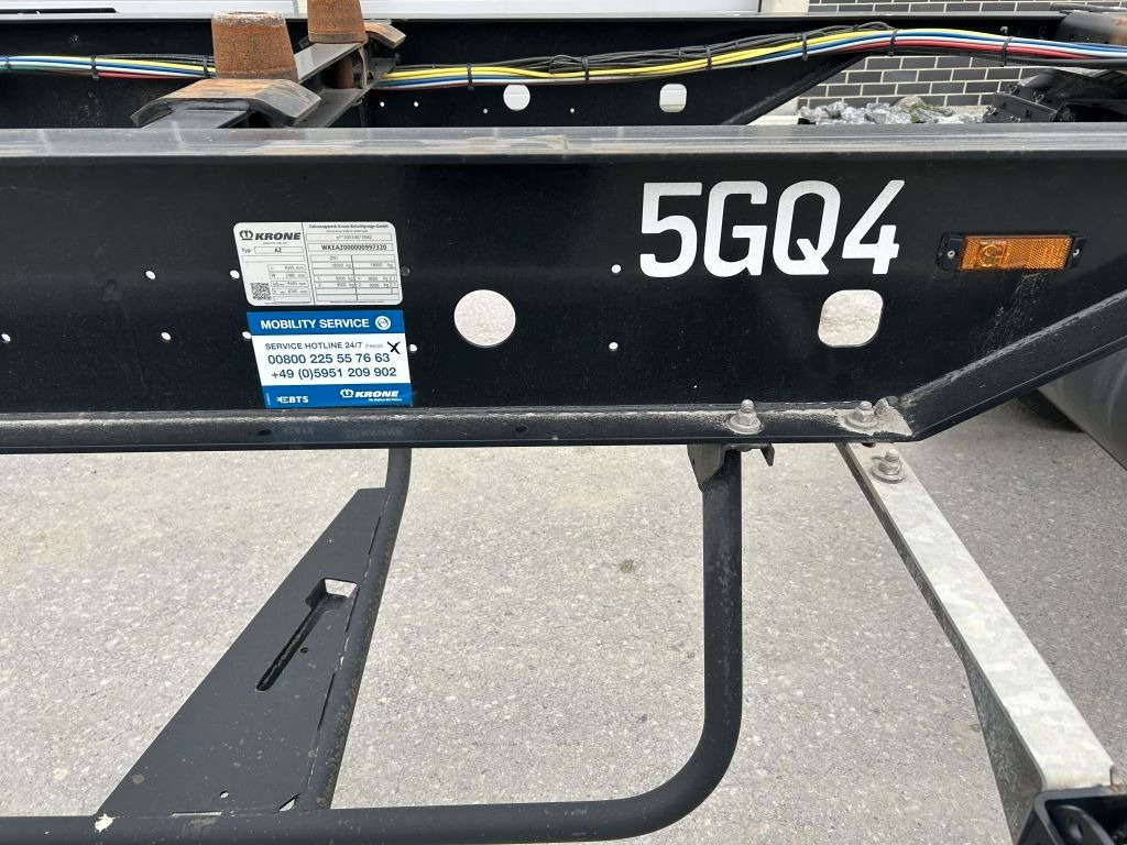 Krone 2 Achswechselfahrgestell, Typ: AZW 18 eL3B9 - Portacontenedore/ Intercambiable remolque: foto 2 Krone 2 Achswechselfahrgestell, Typ: AZW 18 eL3B9 - Portacontenedore/ Intercambiable remolque: foto 2