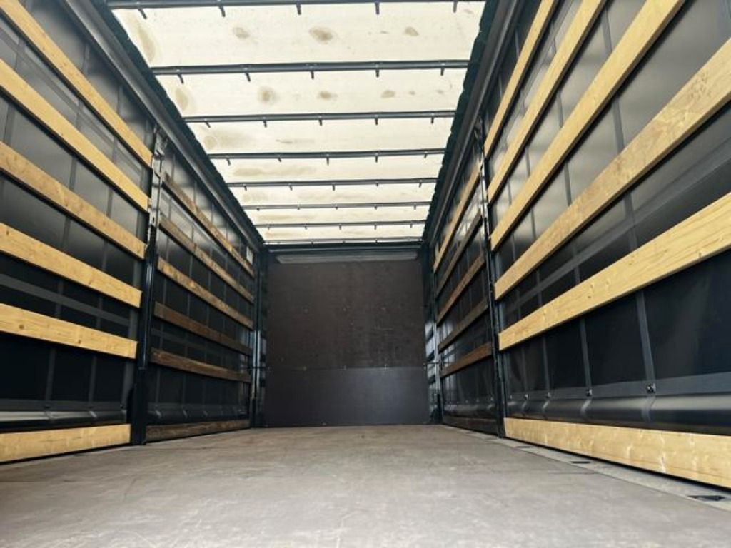 Krone Heck mit Portaltüren - Toldo carrocería: foto 5 Krone Heck mit Portaltüren - Toldo carrocería: foto 5