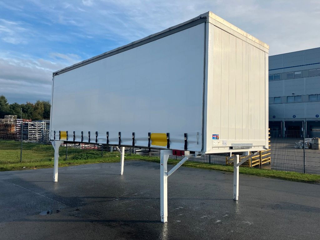 Krone Wechselbrücke Plane - Otros: foto 2 Krone Wechselbrücke Plane - Otros: foto 2