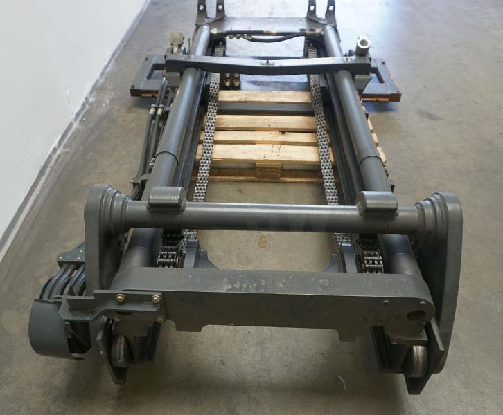 Implemento para Equipo de manutención LINDE Hubgerüst: foto 1