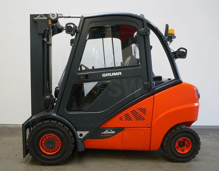 Linde H 35 D EVO 393-02 - Carretilla elevadora diésel: foto 4 Linde H 35 D EVO 393-02 - Carretilla elevadora diésel: foto 4