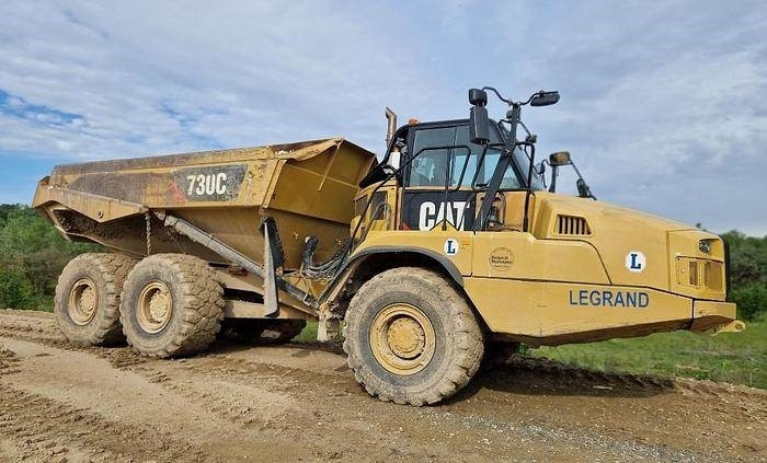 CAT 730C2 - Bulldozer: foto 1 CAT 730C2 - Bulldozer: foto 1