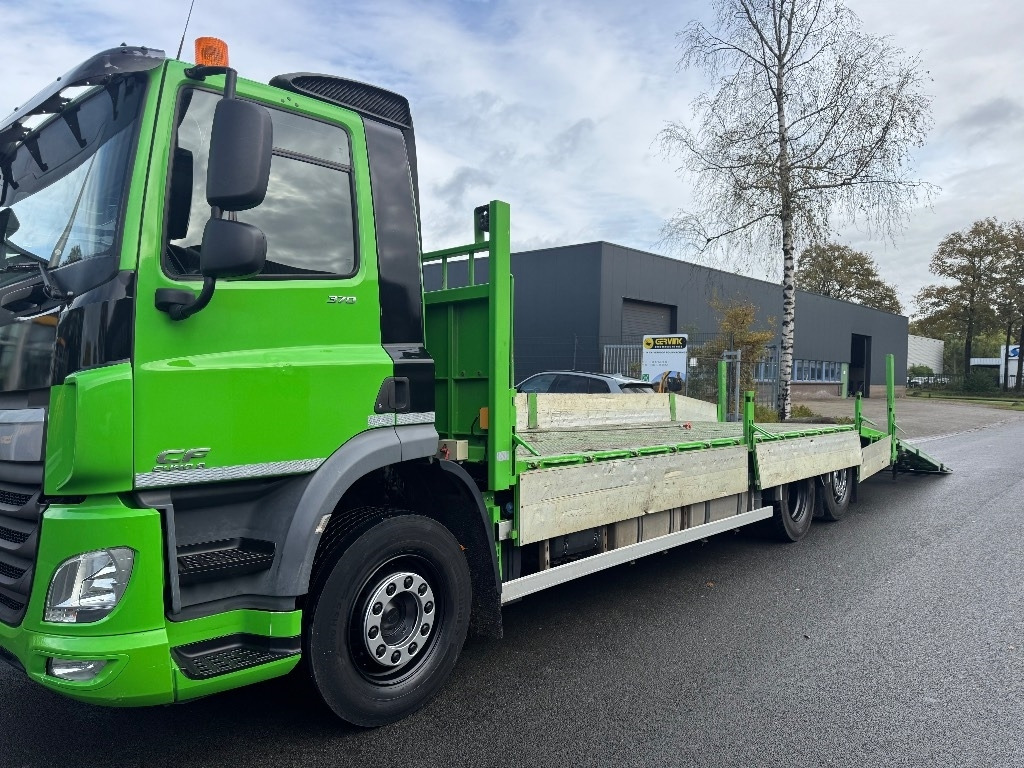 DAF CF 370  - Portavehículos camión: foto 3 DAF CF 370  - Portavehículos camión: foto 3