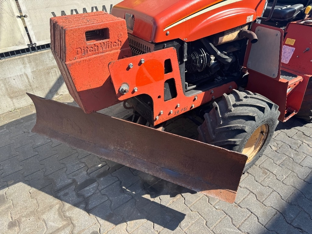 Ditch Witch RT 40 - Zanjadora: foto 4 Ditch Witch RT 40 - Zanjadora: foto 4