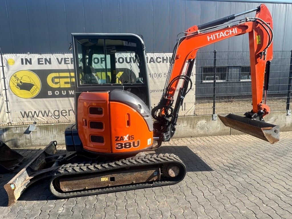 Hitachi ZX 38 U-5 A - Miniexcavadora: foto 2 Hitachi ZX 38 U-5 A - Miniexcavadora: foto 2