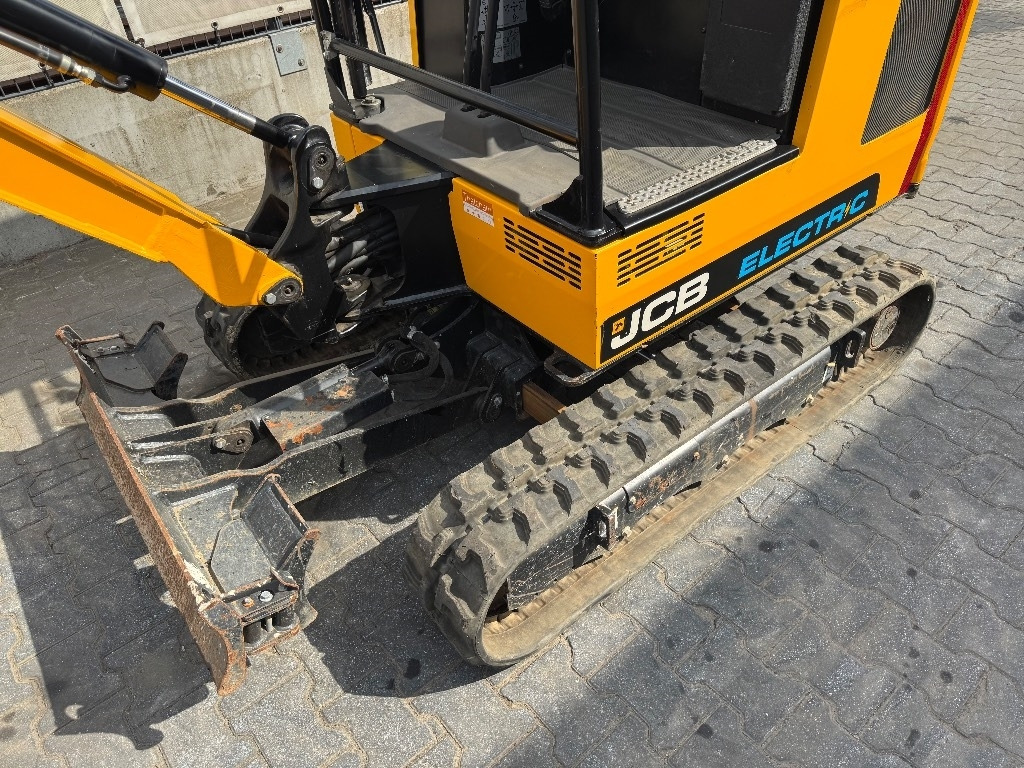 JCB 19 C-1E - Miniexcavadora: foto 2 JCB 19 C-1E - Miniexcavadora: foto 2