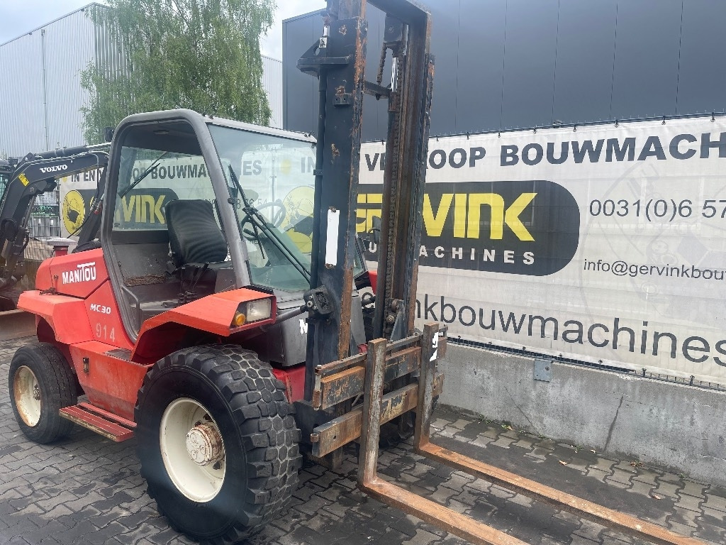 Manitou MC 30 - Carretilla todo terreno: foto 3 Manitou MC 30 - Carretilla todo terreno: foto 3