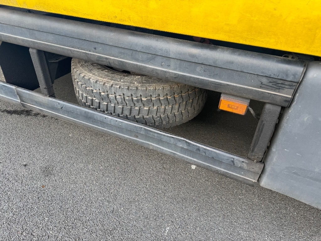 Scania P 340 - Camión caja cerrada: foto 5 Scania P 340 - Camión caja cerrada: foto 5