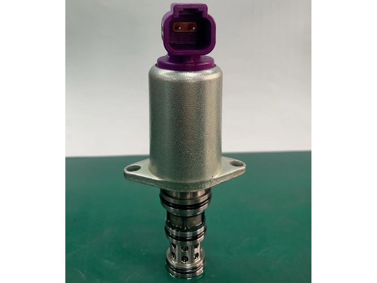 OCEANUS Solenoid Valve HP-F03 for OCEANUS OC-822HC Control Valve - Válvula hidráulica para Cargadora de ruedas: foto 1 OCEANUS Solenoid Valve HP-F03 for OCEANUS OC-822HC Control Valve - Válvula hidráulica para Cargadora de ruedas: foto 1