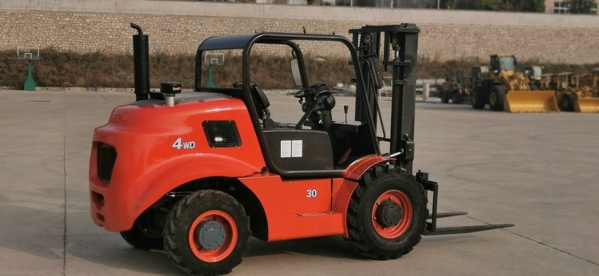 QINGDAO PROMISING 3T 4WD Rough Terrain Forklift CPCD30 - Carretilla todo terreno: foto 3 QINGDAO PROMISING 3T 4WD Rough Terrain Forklift CPCD30 - Carretilla todo terreno: foto 3