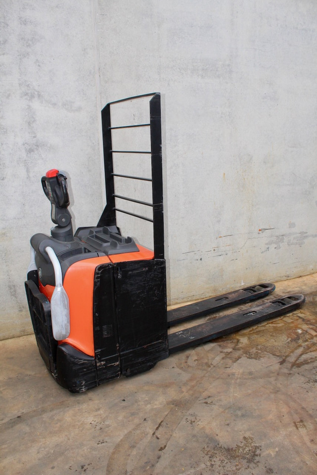 BT LPE 220 - Transpaleta: foto 3 BT LPE 220 - Transpaleta: foto 3