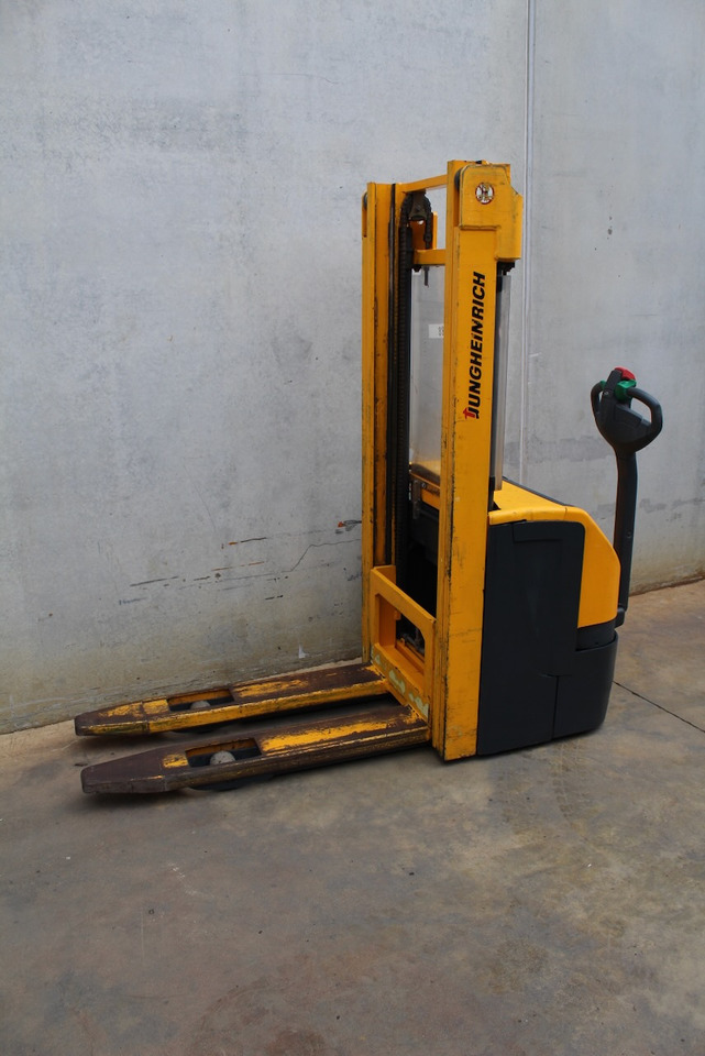 Jungheinrich EJC 212 330 ZT - Apilador: foto 2 Jungheinrich EJC 212 330 ZT - Apilador: foto 2