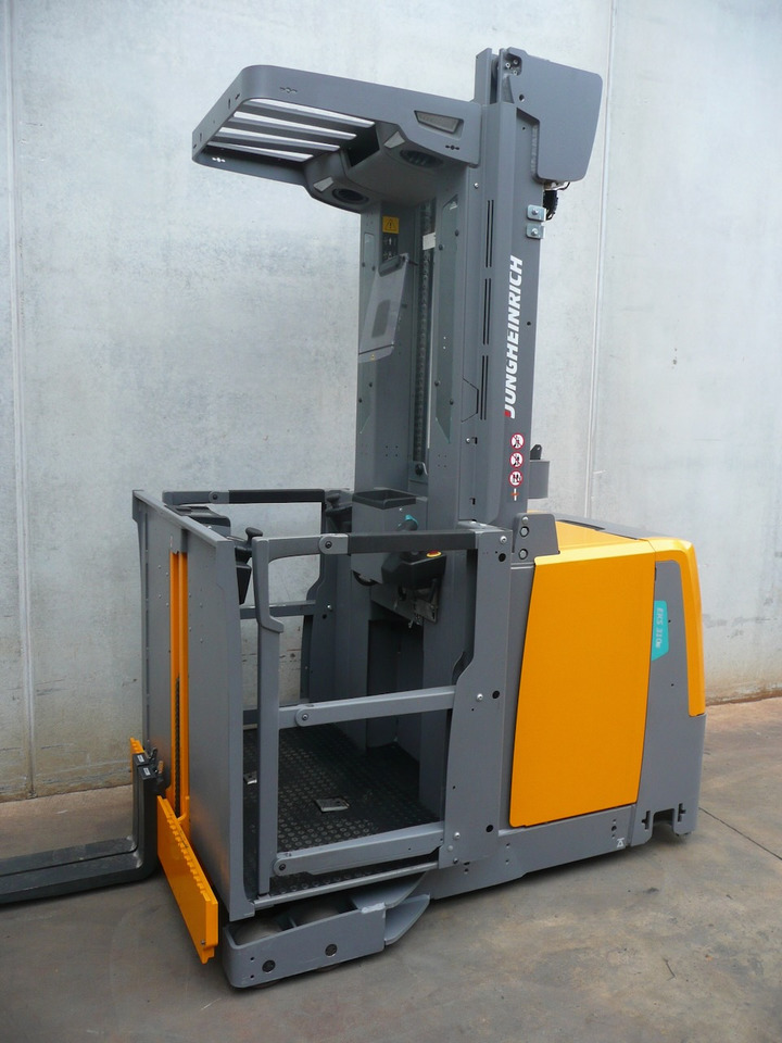 Jungheinrich EKS 310s Z+F 350 ZT - Recoge pedidos: foto 3 Jungheinrich EKS 310s Z+F 350 ZT - Recoge pedidos: foto 3