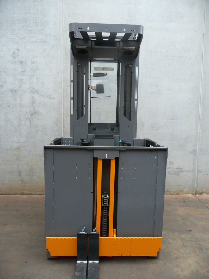 Jungheinrich EKS 310s Z+F 350 ZT - Recoge pedidos: foto 5 Jungheinrich EKS 310s Z+F 350 ZT - Recoge pedidos: foto 5