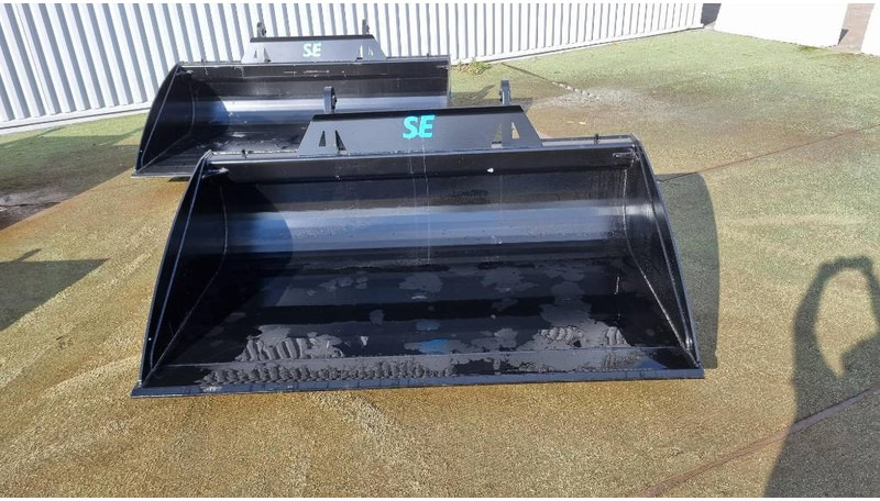 SE Equipment / Planeringsskopa  / 2200 / 2400/ 2500 - Cazo para Maquinaria de construcción: foto 5 SE Equipment / Planeringsskopa  / 2200 / 2400/ 2500 - Cazo para Maquinaria de construcción: foto 5