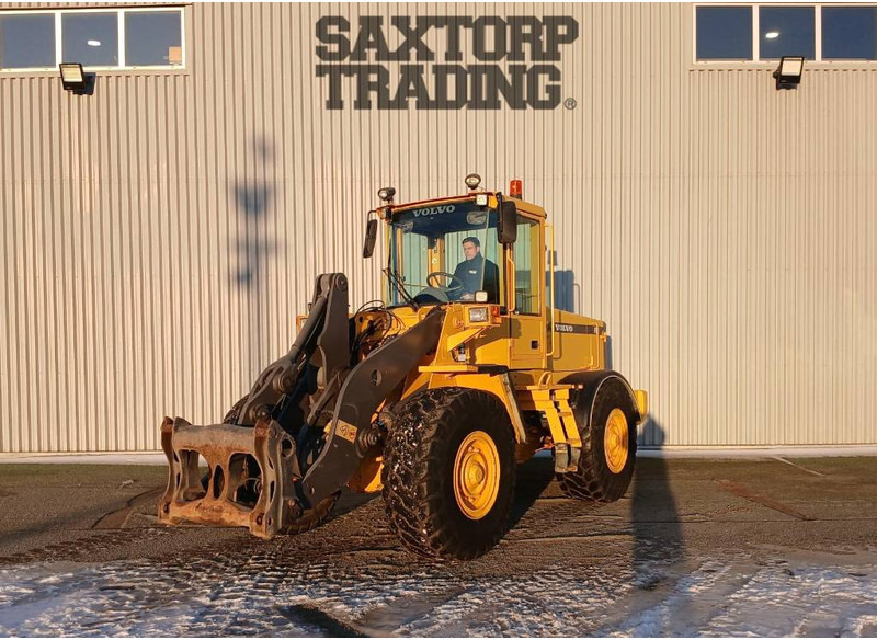 Volvo L90 D, Hjullastare - Cargadora de ruedas: foto 1 Volvo L90 D, Hjullastare - Cargadora de ruedas: foto 1