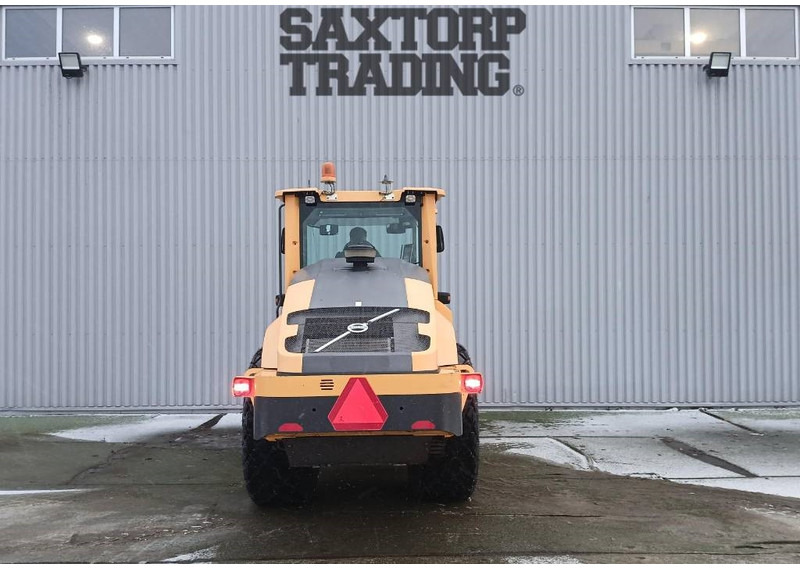 Volvo SD160 B, Vält - Rodillo de neumáticos: foto 4 Volvo SD160 B, Vält - Rodillo de neumáticos: foto 4