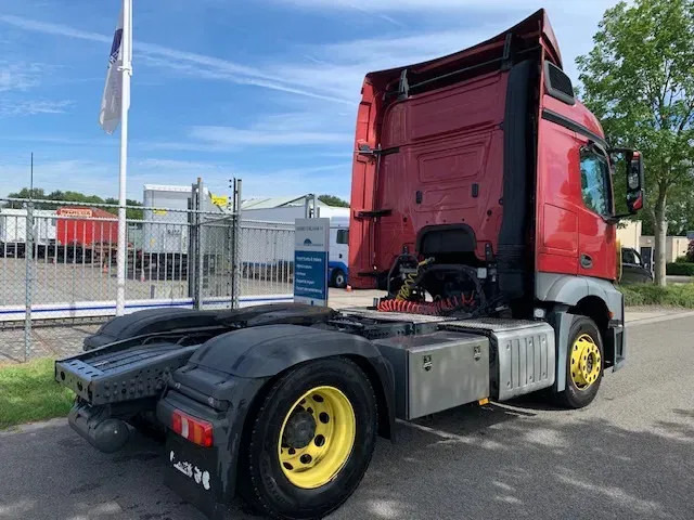 Mercedes-Benz Actros 1840 Euro 6 streamspace - Cabeza tractora: foto 5 Mercedes-Benz Actros 1840 Euro 6 streamspace - Cabeza tractora: foto 5