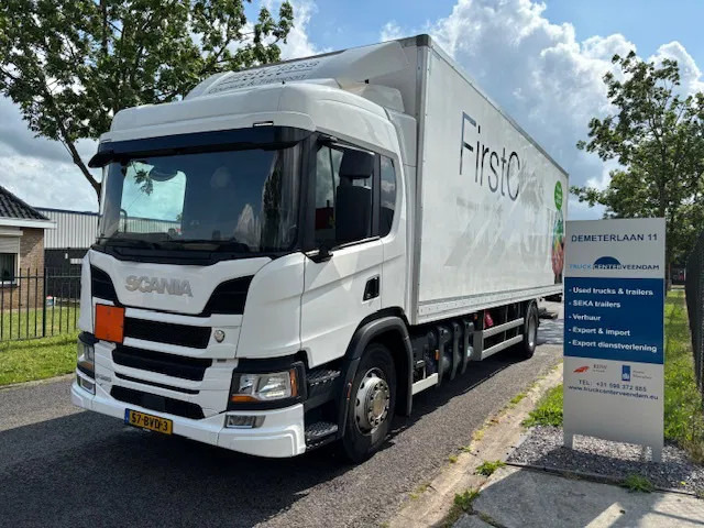Scania P280 Closed box taillift 2000 kg Fuel CNG ADR 2 units in stock - Camión caja cerrada: foto 3 Scania P280 Closed box taillift 2000 kg Fuel CNG ADR 2 units in stock - Camión caja cerrada: foto 3