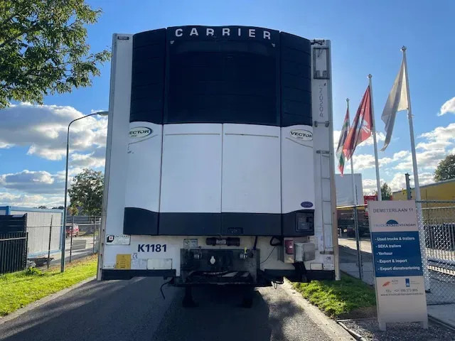 Van Eck UT-3B Steering axle 260 cm insteek Frigo carrier vector UT-3B H= 260 W= 250cm - Frigorífico semirremolque: foto 2 Van Eck UT-3B Steering axle 260 cm insteek Frigo carrier vector UT-3B H= 260 W= 250cm - Frigorífico semirremolque: foto 2