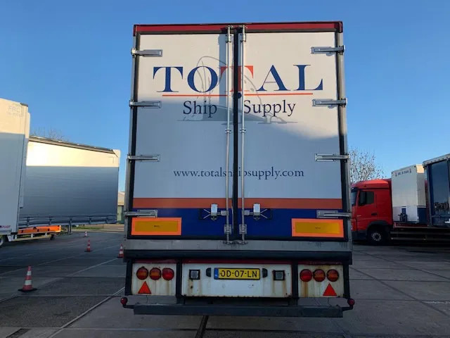 Vogelzang Closed box insulated lift axle MOT 06-2026 TOP Condition - Caja cerrada semirremolque: foto 5 Vogelzang Closed box insulated lift axle MOT 06-2026 TOP Condition - Caja cerrada semirremolque: foto 5
