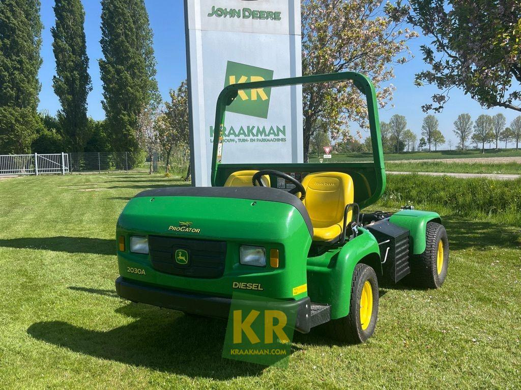 2030A Pro Gator John Deere - Cuadrimoto: foto 1 2030A Pro Gator John Deere - Cuadrimoto: foto 1