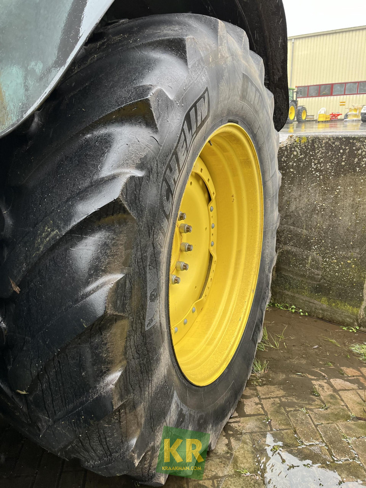 6215R John Deere - Tractor: foto 5 6215R John Deere - Tractor: foto 5