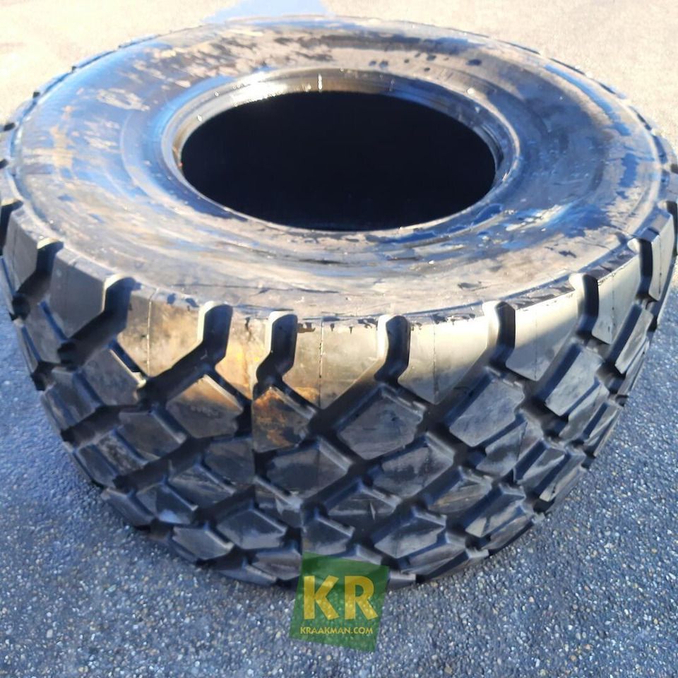 710/50R26.5 cargo band Michelin - Neumático para Maquinaria agrícola: foto 1 710/50R26.5 cargo band Michelin - Neumático para Maquinaria agrícola: foto 1