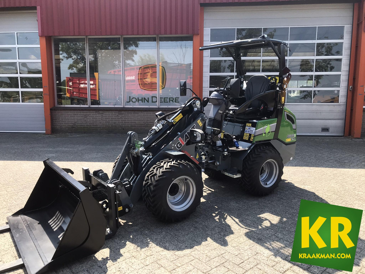 G2200E Giant - Cargadora articulada: foto 1 G2200E Giant - Cargadora articulada: foto 1