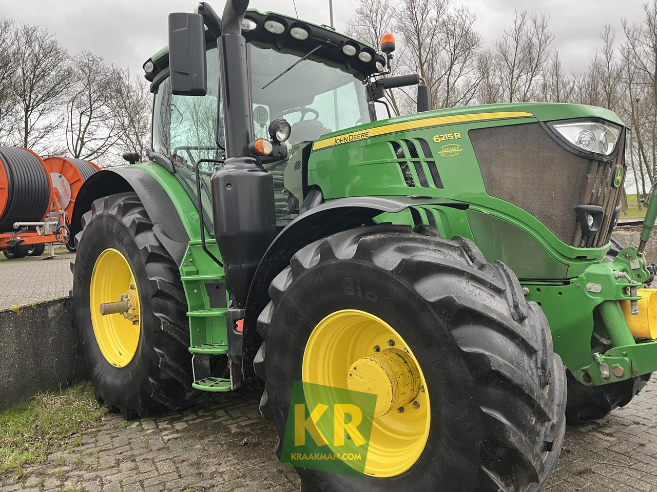 John Deere 6215R - Tractor: foto 3 John Deere 6215R - Tractor: foto 3