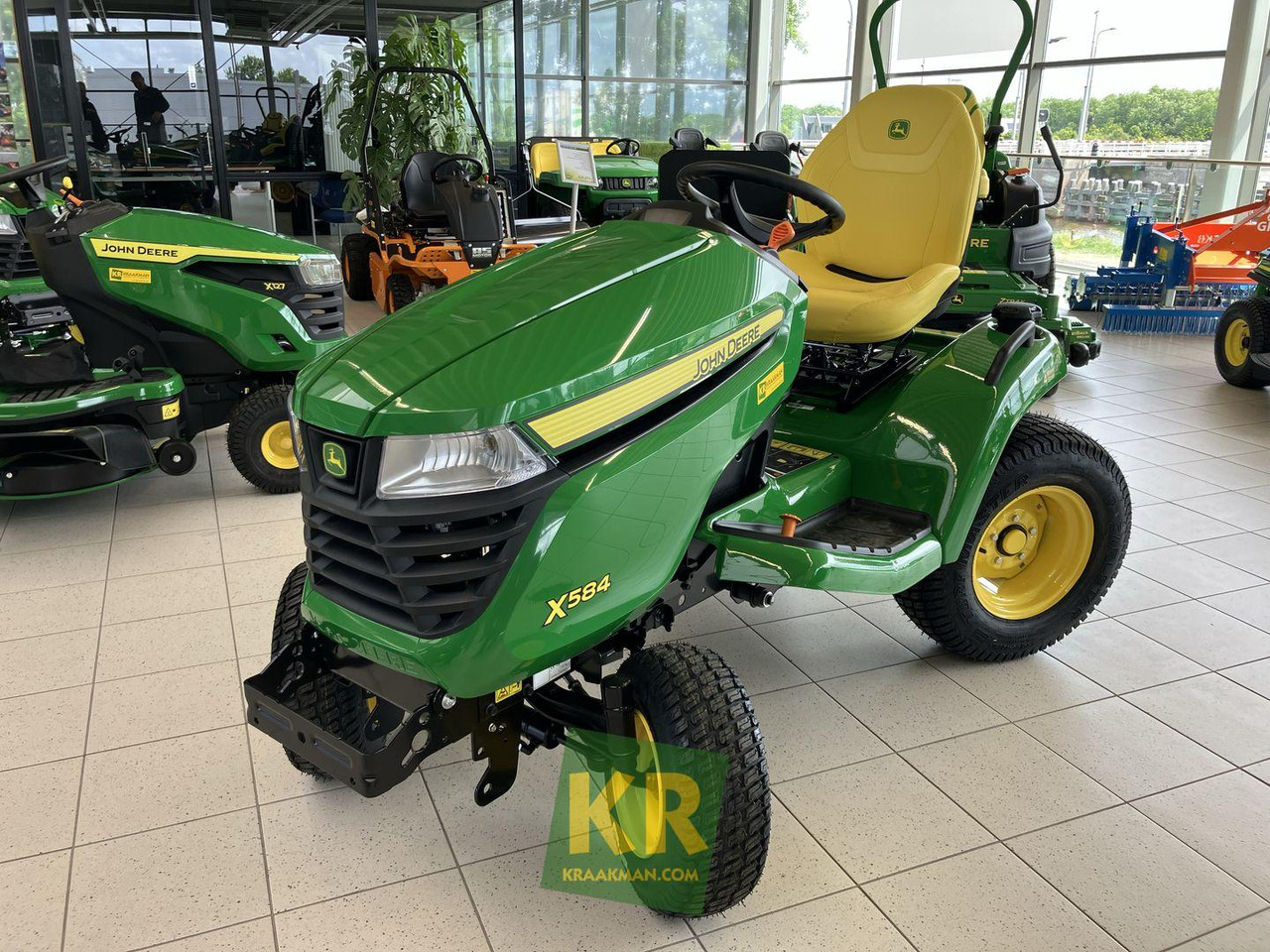 John Deere X584 - Cortacésped: foto 2 John Deere X584 - Cortacésped: foto 2