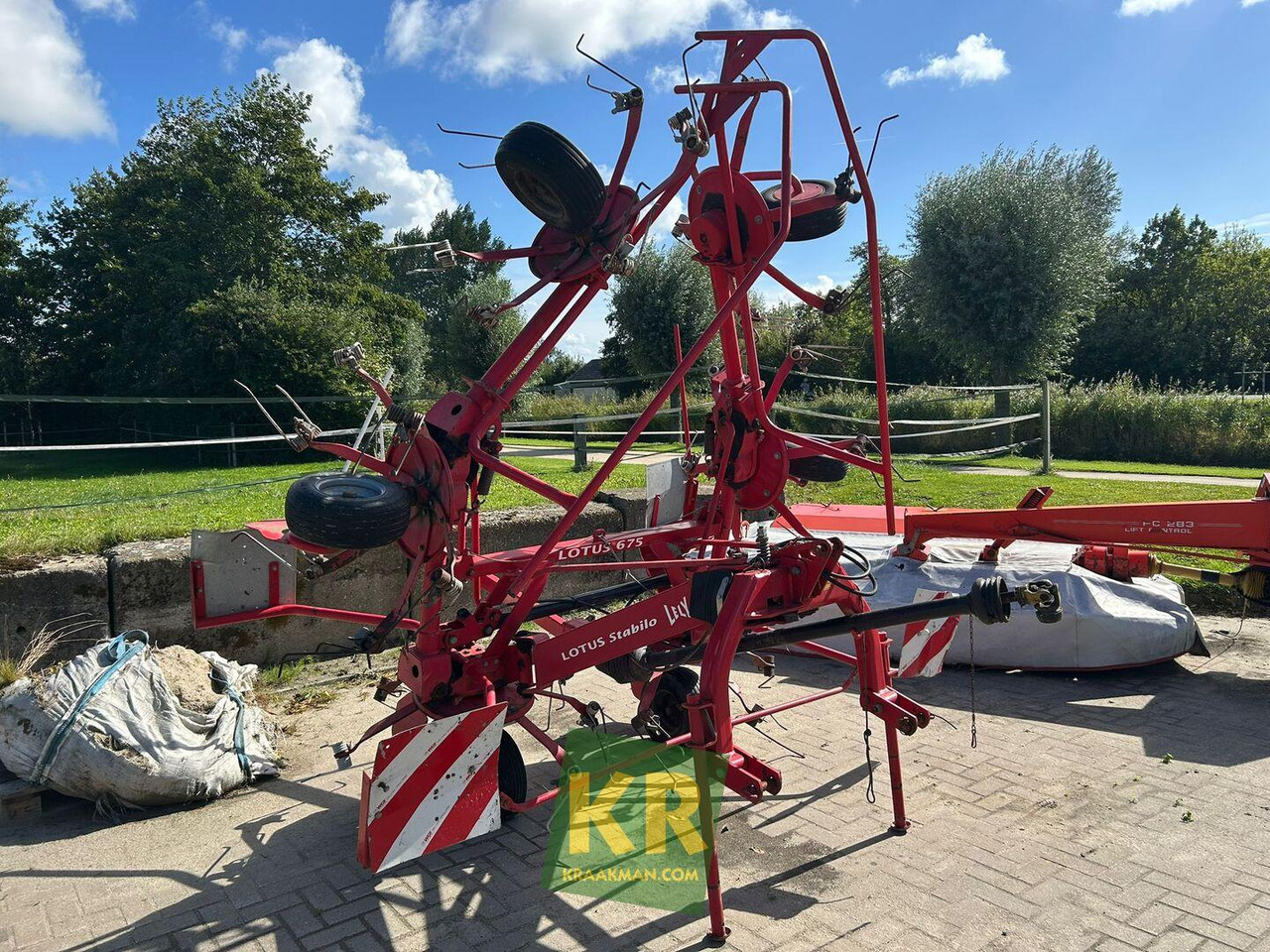 Lotus 675 schudder Lely - Henificadora: foto 5 Lotus 675 schudder Lely - Henificadora: foto 5