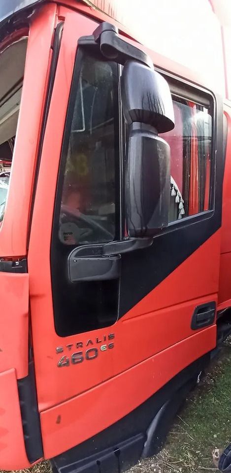 Drzwi lewe IVECO STRALIS HI-WAY E6 Kompletne - Puerta y piezas para Camión: foto 1 Drzwi lewe IVECO STRALIS HI-WAY E6 Kompletne - Puerta y piezas para Camión: foto 1