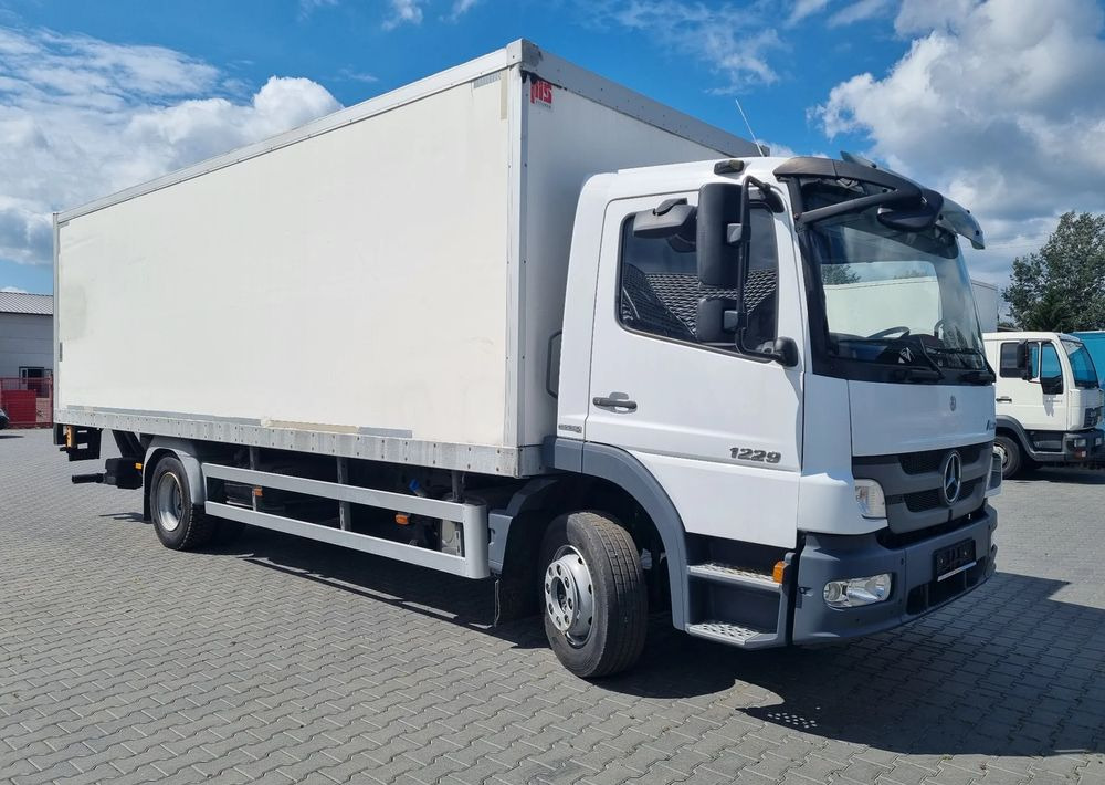 Mercedes-Benz Atego 1224 - Frigorífico camión: foto 2 Mercedes-Benz Atego 1224 - Frigorífico camión: foto 2