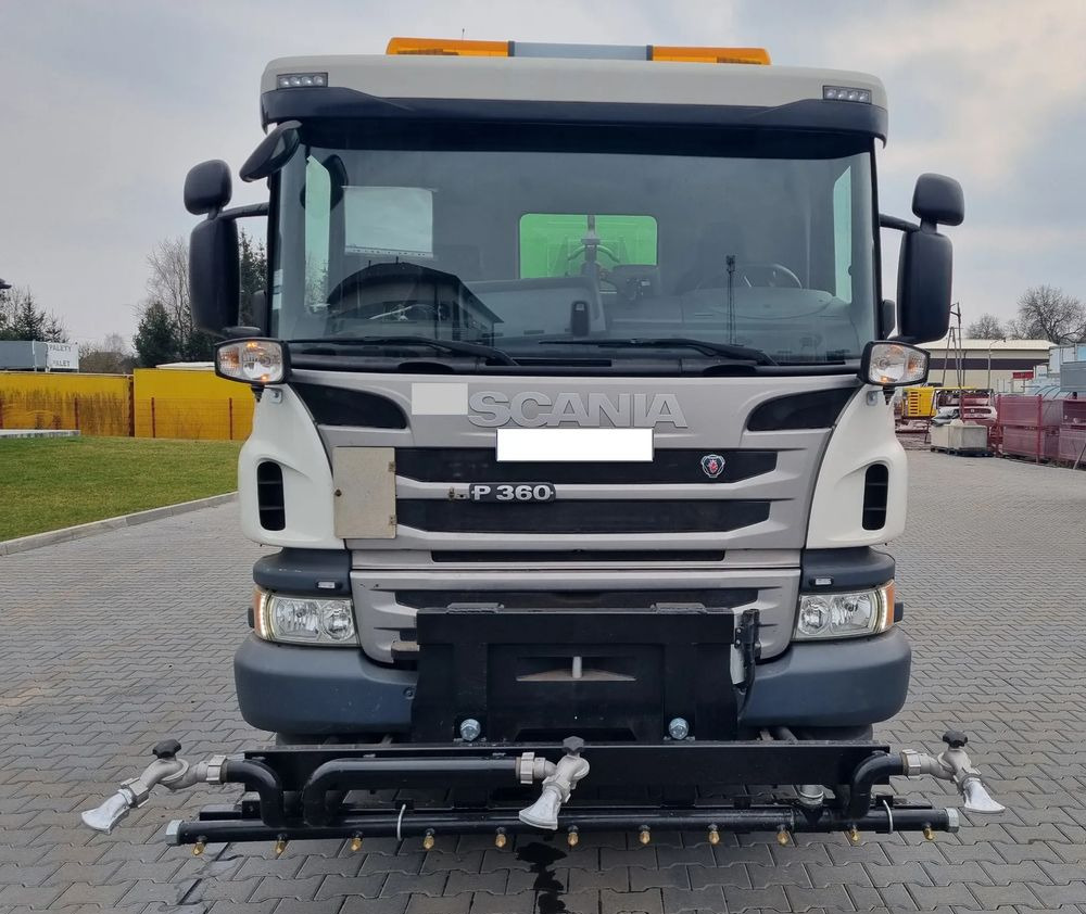 Scania SCANIA P360  Myjka drogowa - Camión de basura: foto 2 Scania SCANIA P360  Myjka drogowa - Camión de basura: foto 2