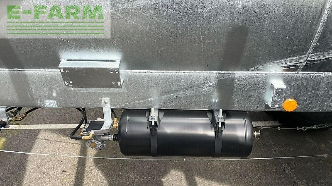 Maquinaria para fertilización Bauer v74: foto 10