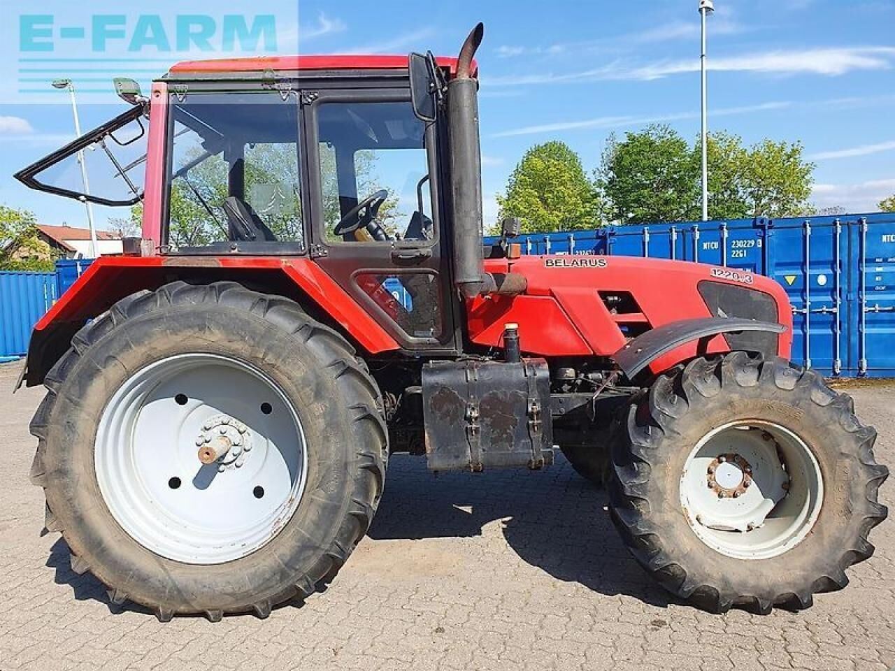 Belarus 1220.3 - Tractor: foto 4 Belarus 1220.3 - Tractor: foto 4