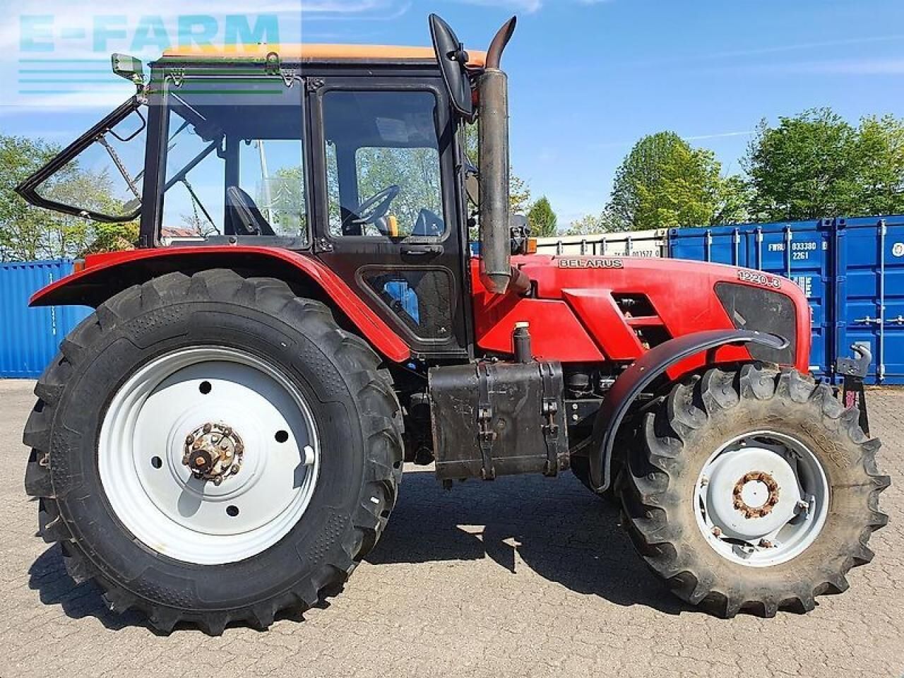 Belarus 1220.3 - Tractor: foto 2 Belarus 1220.3 - Tractor: foto 2