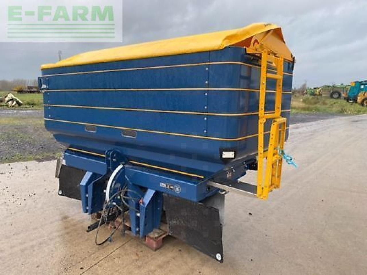 Bogballe m45 - Esparcidor de fertilizantes: foto 1 Bogballe m45 - Esparcidor de fertilizantes: foto 1