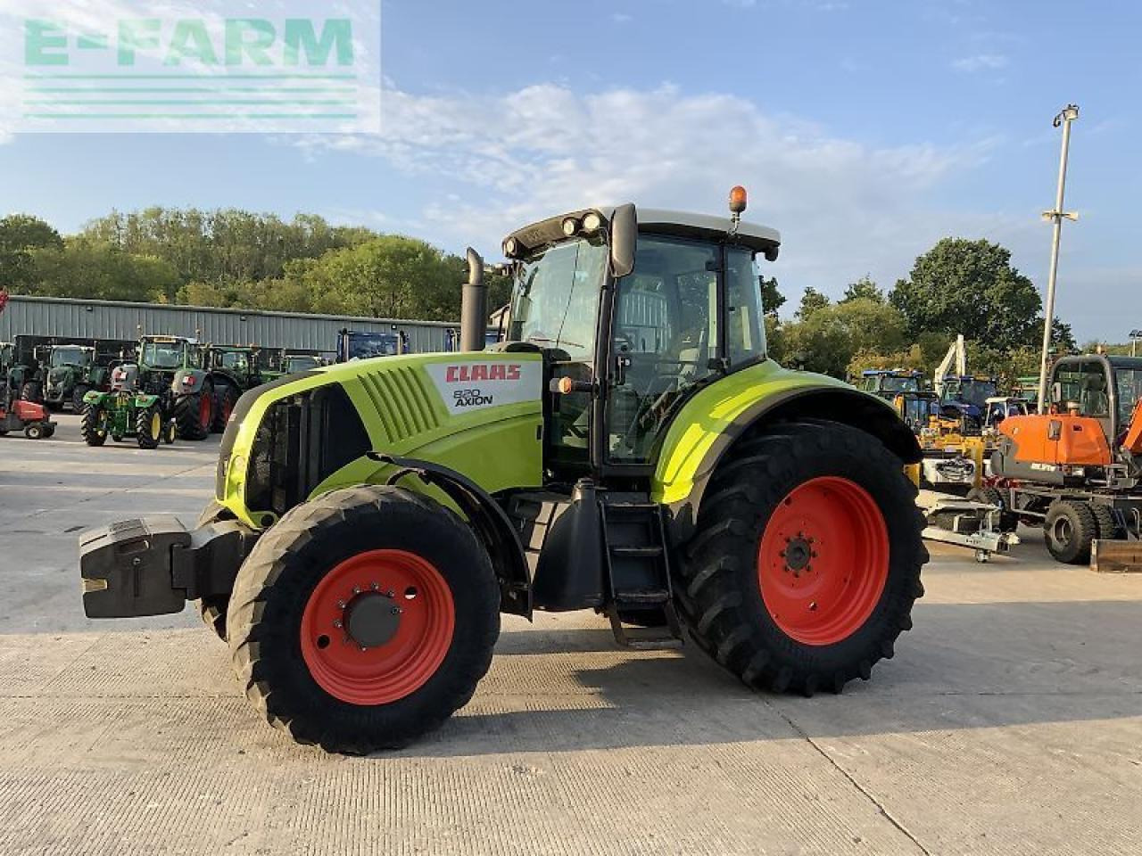 CLAAS 820 axion tractor (st23326) - Tractor: foto 4 CLAAS 820 axion tractor (st23326) - Tractor: foto 4