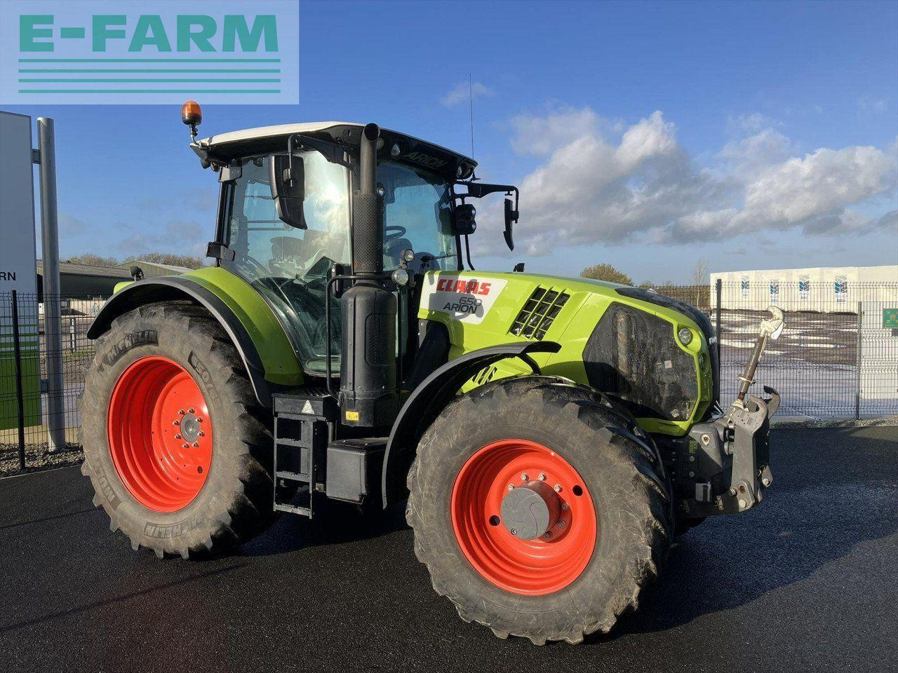 CLAAS ARION 650 CEBIS - Tractor: foto 2 CLAAS ARION 650 CEBIS - Tractor: foto 2