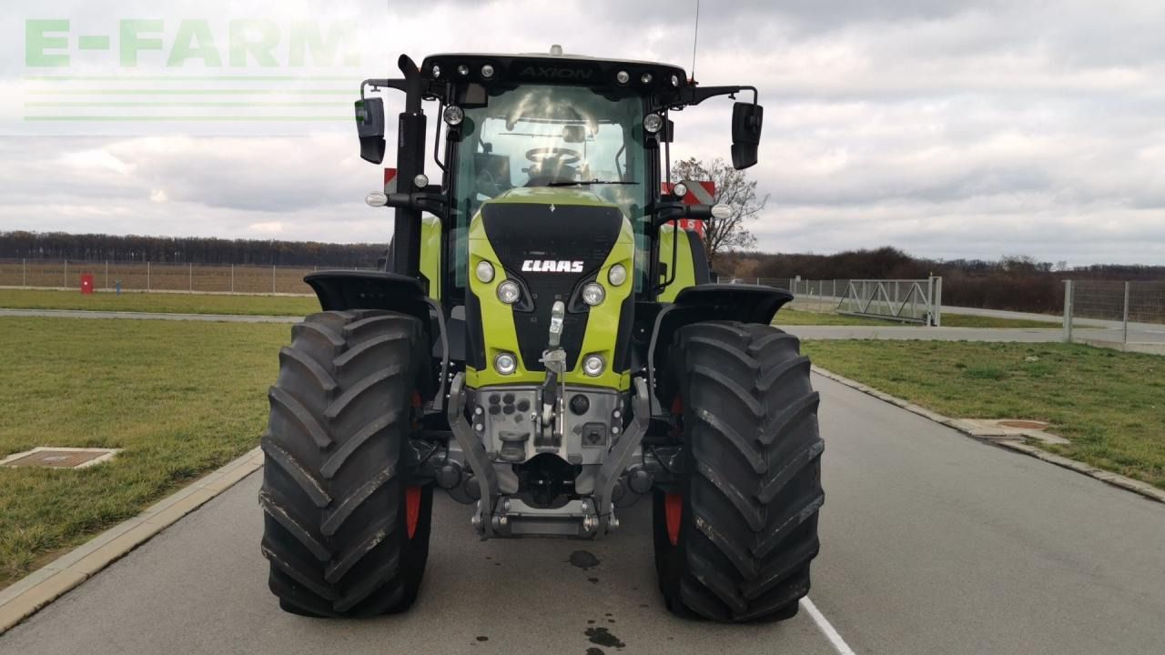 CLAAS AXION 830 - Tractor: foto 2 CLAAS AXION 830 - Tractor: foto 2