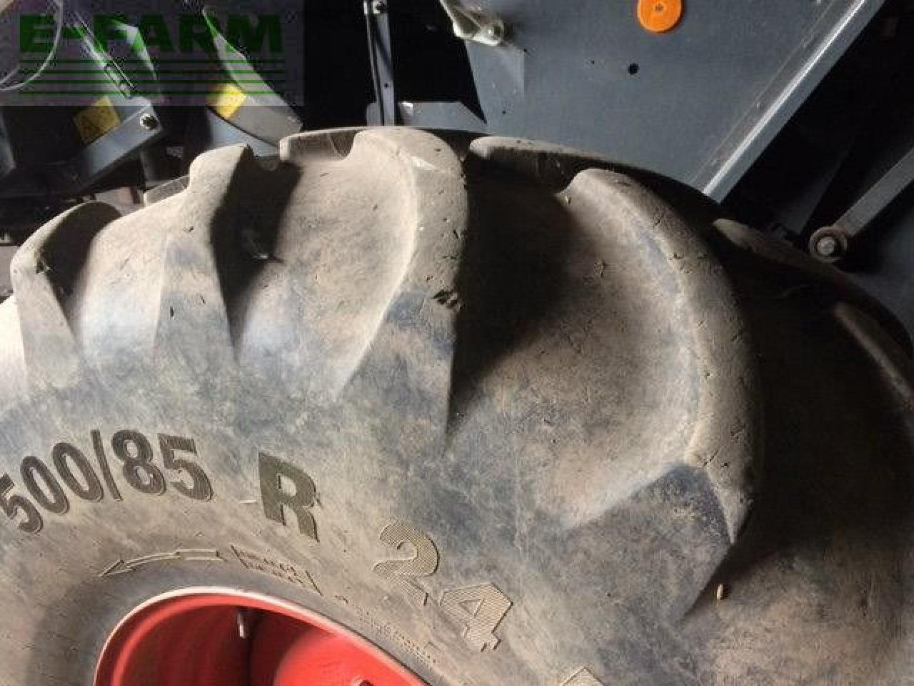 CLAAS LEXION 570 TT - Cosechadora de granos: foto 4 CLAAS LEXION 570 TT - Cosechadora de granos: foto 4