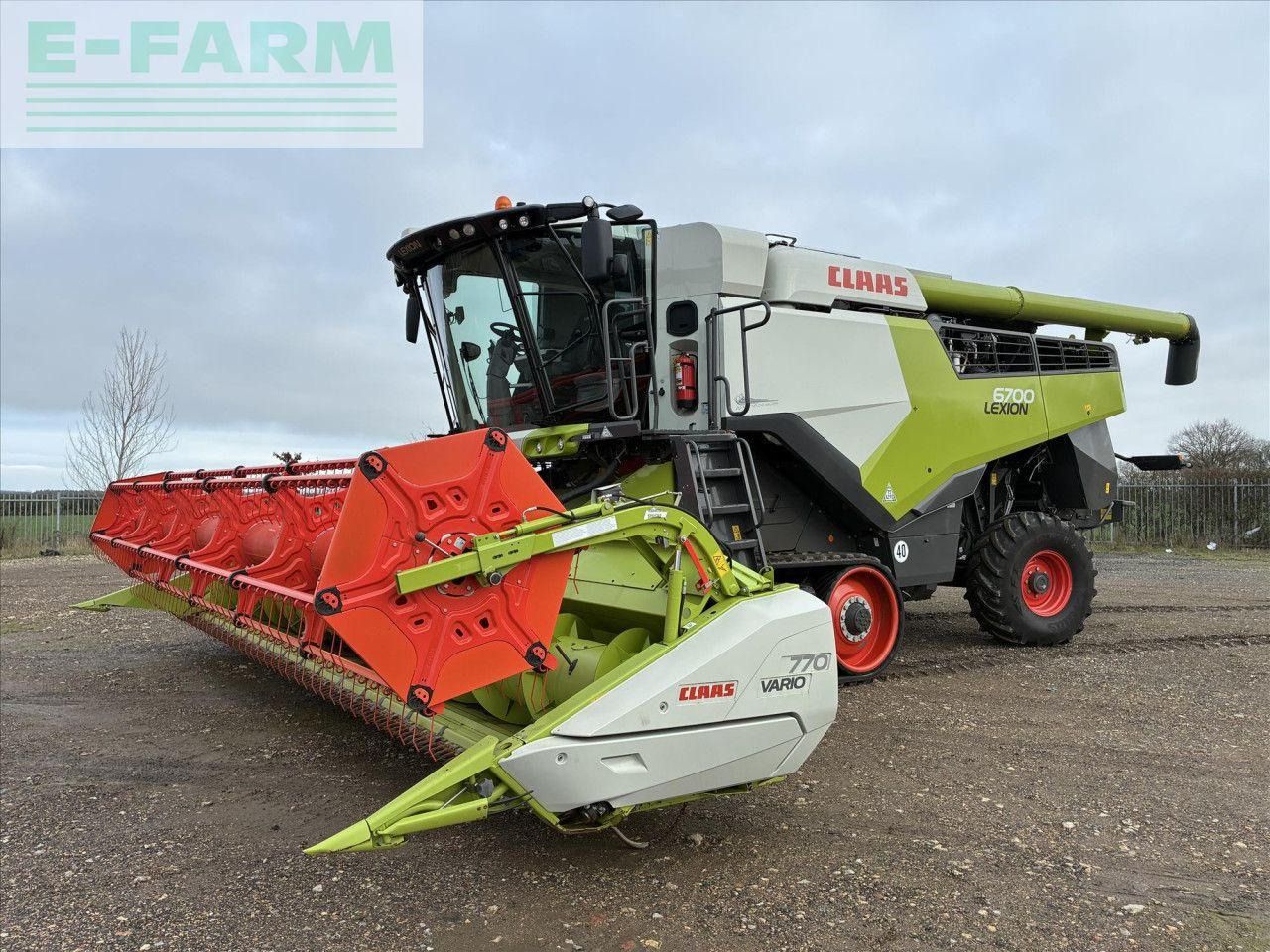 CLAAS LEXION 6700TT C/W V770 (52815362) - Cosechadora de granos: foto 2 CLAAS LEXION 6700TT C/W V770 (52815362) - Cosechadora de granos: foto 2