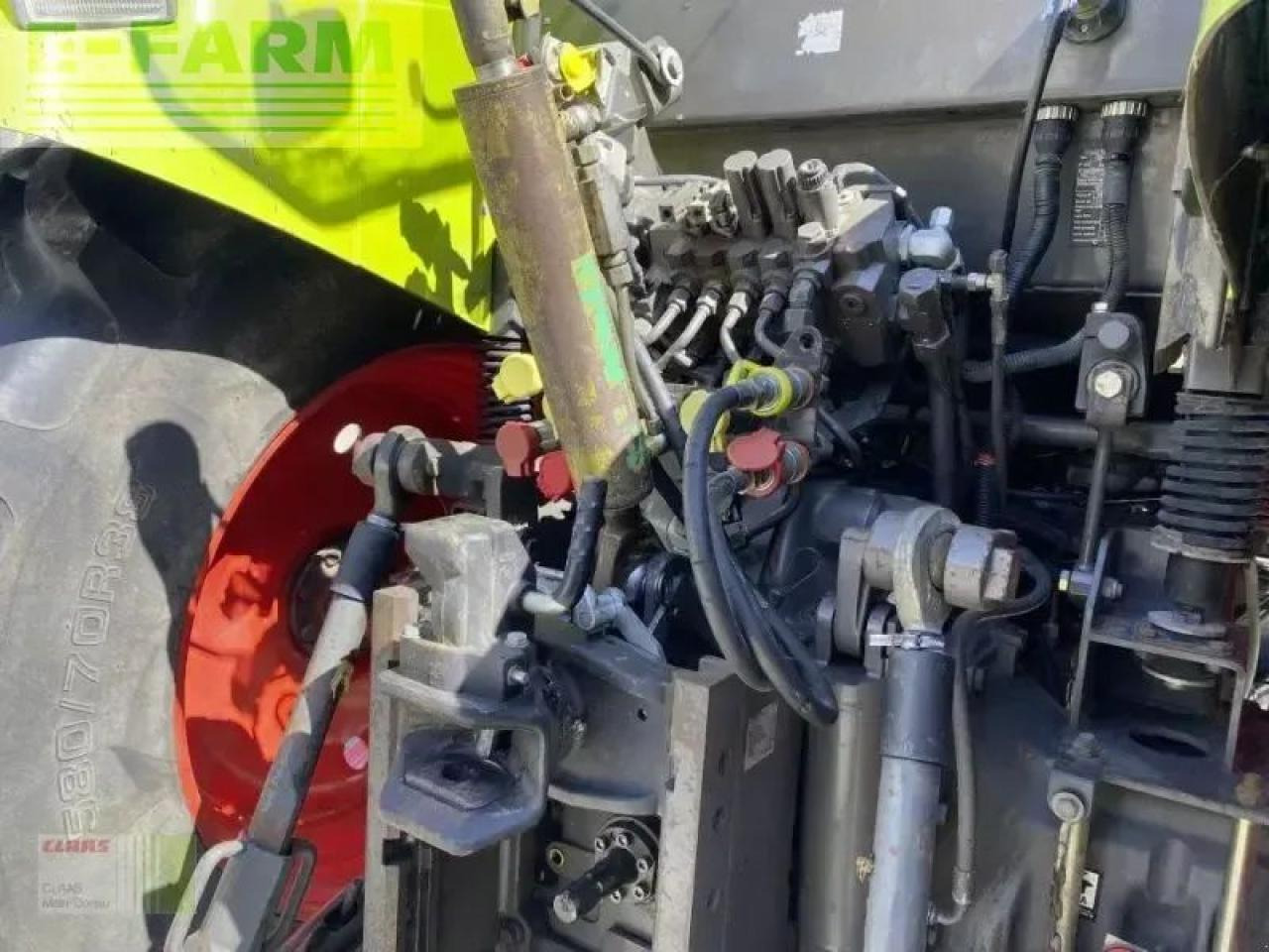 Tractor CLAAS ares 697 atz ATZ: foto 10