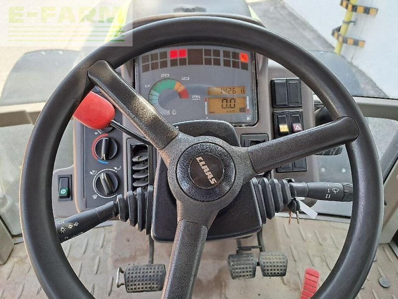 Tractor CLAAS ares 826: foto 14