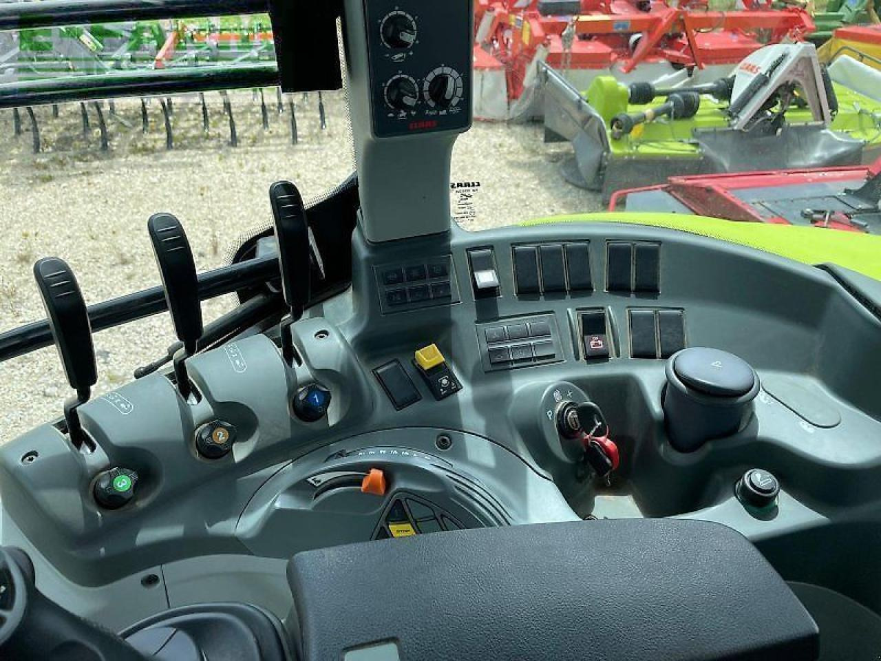 Tractor CLAAS arion 420 cis: foto 19