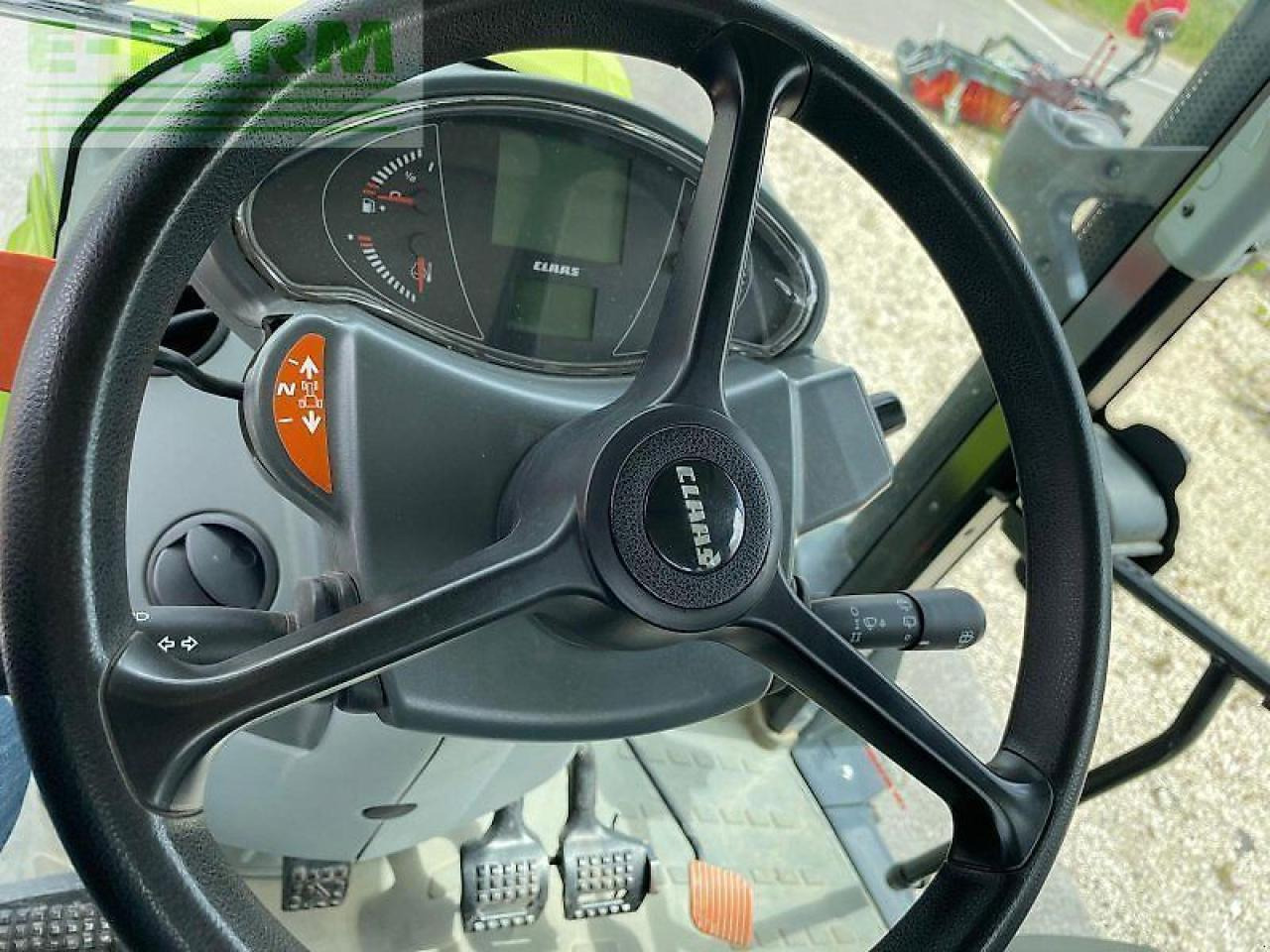 Tractor CLAAS arion 420 cis: foto 10