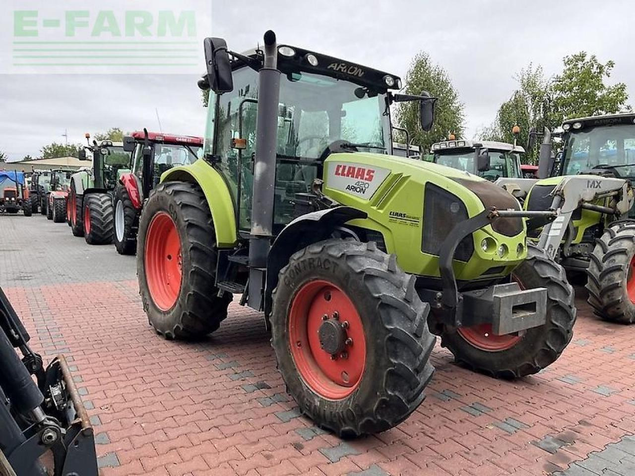 CLAAS arion 420 cis - Tractor: foto 4 CLAAS arion 420 cis - Tractor: foto 4